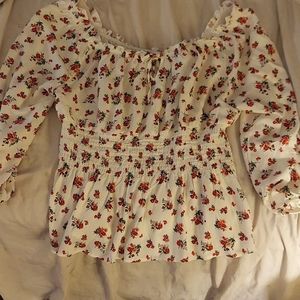 Adorable Floral Flowy Top